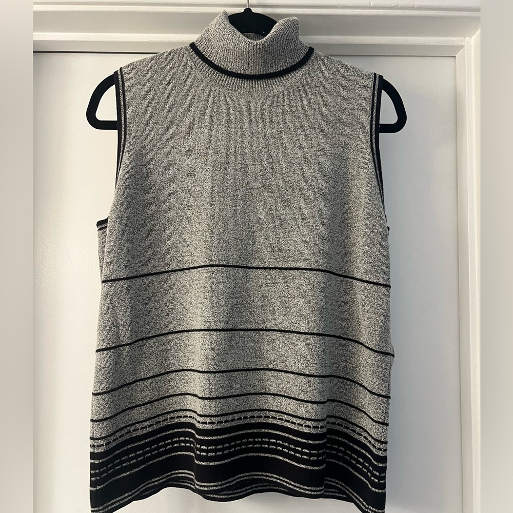 Emma James Turtleneck Sleeveless Sweater